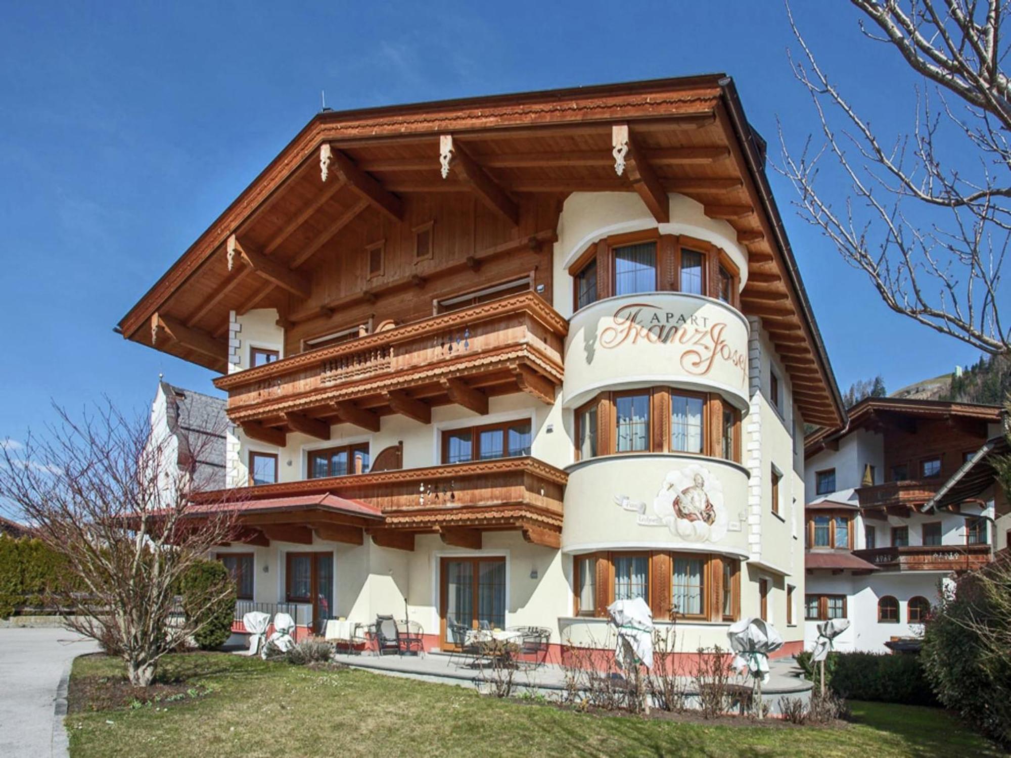 Attractive Holiday Home In Kaltenbach On The Ski Slope Stumm Exteriér fotografie
